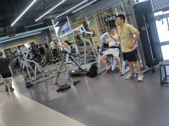 -超鹿运动(五四路恒力城店)