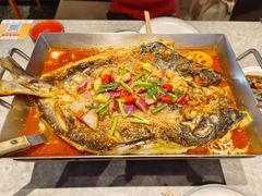 -鸣记脆皮烤鱼·海鲜烤鱼(马栏店)