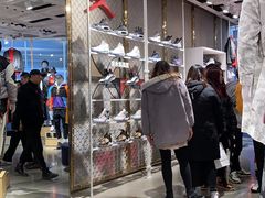 -NIKE品牌体验店(南京东路店)