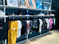 -Air Jordan(世贸天阶店)