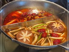 -湊湊火锅·茶憩(新中关购物中心店)