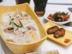 -谭仔米线(皇庭广场店)