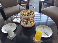 -亚龙湾喜来登·美景台大堂吧