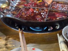 -正南齊北重庆老火锅(光华村直营店)