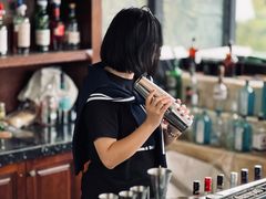 -酤居湖景音乐餐吧(安宁店)