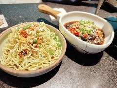 -俏巴妹烤鱼香锅(奥体店)