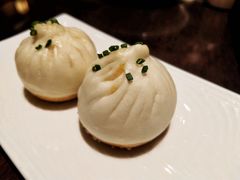 蟹粉生煎-成隆行·蟹王府(九江路店)