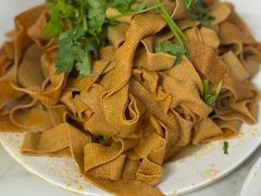 -关记·河南烩面·大盘鸡