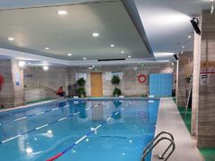 -小蓝鲸游泳培训基地(石景山店)