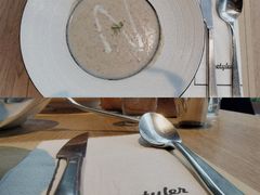 鲜菌蘑菇浓汤-乔泰勒JOETYLER西餐厅(曲江店)