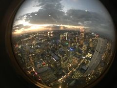-悉尼塔旋转餐厅