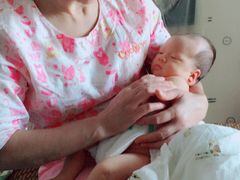 -爱的果实月嫂育婴师(世纪东方店)