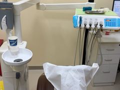 -瑞尔齿科(颐堤港诊所)