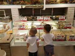 -万龙洲海鲜(大兴绿地缤纷城店)