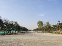 -汉长安城未央宫国家考古遗址公园