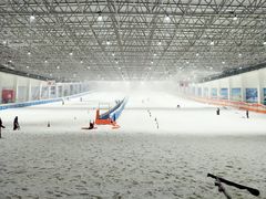 -绍兴启迪乔波冰雪世界