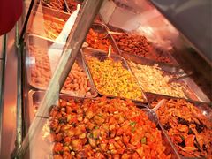 -老六素货(王顶堤店)