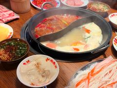 -萍姐火锅·公路夜市(武汉首店)