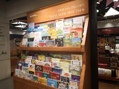 -西西弗书店&矢量咖啡(凯德晶萃广场店)