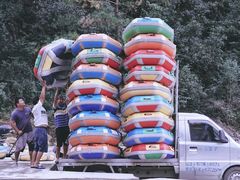 -安吉龙王山峡谷漂流