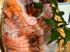-花和海鲜自助(梅江店)