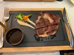 -龙虾酒吧扒房(宁波香格里拉店)