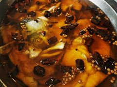 水煮份鱼-鑫巴蜀小镇 · 水煮鱼专研店(玉桥店)