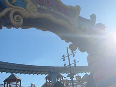 -七彩云南欢乐世界