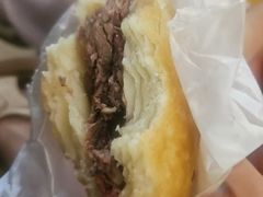 -闫家驴肉老店(华电一校店)