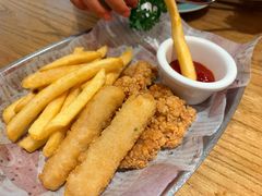 -菲滋意式休闲餐厅(北仑银泰城店)