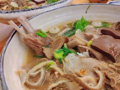 -喜之羊·粉面档