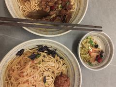-梅溪·小伙子干挑面(安吉总店)