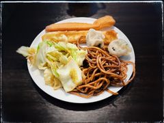 -乐咖啡西餐厅(太湖皇冠假日酒店)