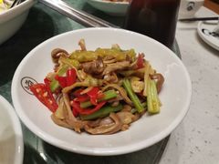 -江渔儿酸菜鱼·拔草餐厅(虎门君乐汇店)