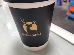 -瑞幸咖啡(临海市银泰城店)