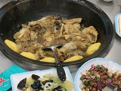 -屯老二农家铁锅炖·行业领军者(梅江店)