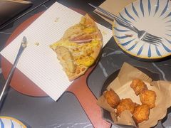 -必胜客(蚌埠东海万达店)