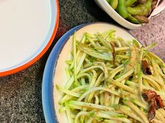 -路边边地标烧烤·川菜·小龙虾·音乐酒馆(良乡长虹店)