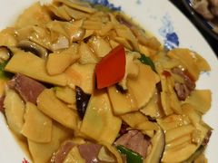 -缘来聚·徽菜名店(黄山宏村店)