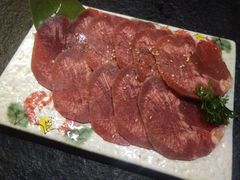 特选牛舌-虎焱炭火烧肉