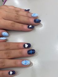 -进巍美甲美睫店
