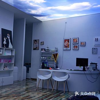 亲子婴童影像 我们是来拍宝宝百天照和全家福的