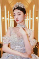点击看大图 -艾拉·女王婚纱礼服馆