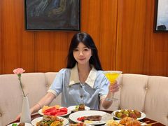 -南湖名都·景湖轩全日制餐厅·海鲜自助·东南亚风味·临湖而食