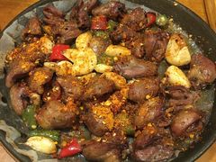 鸡心-老东镇啤酒屋海鲜加工·蒸汽海鲜·海鲜烧烤(台东店)