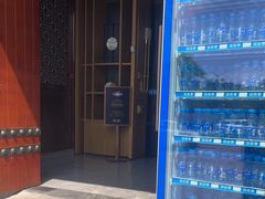 -忆江南·临江鱼馆