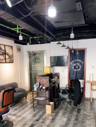 -纯剪男士理发馆·烫染专业店