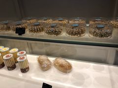 -面包新语(龙湖·西宸天街店)