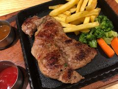 -菲滋意式餐厅(海宁银泰城店)