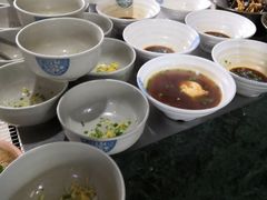 自助调料区-绿杨馄饨店(上塘街店)